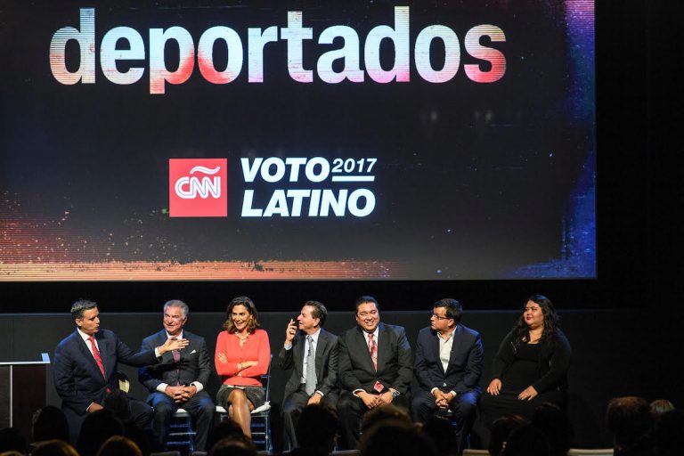 CNN en Español presentó documental “Deportados”