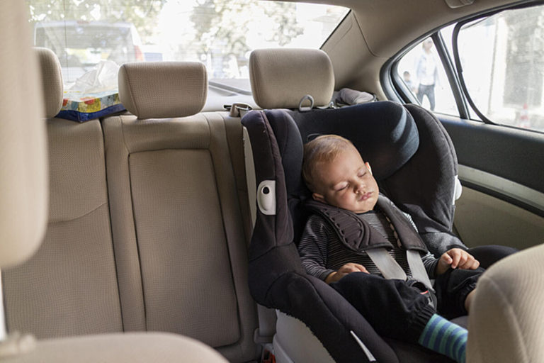 ¿Sabe si el «car seat» de su hijo es seguro?